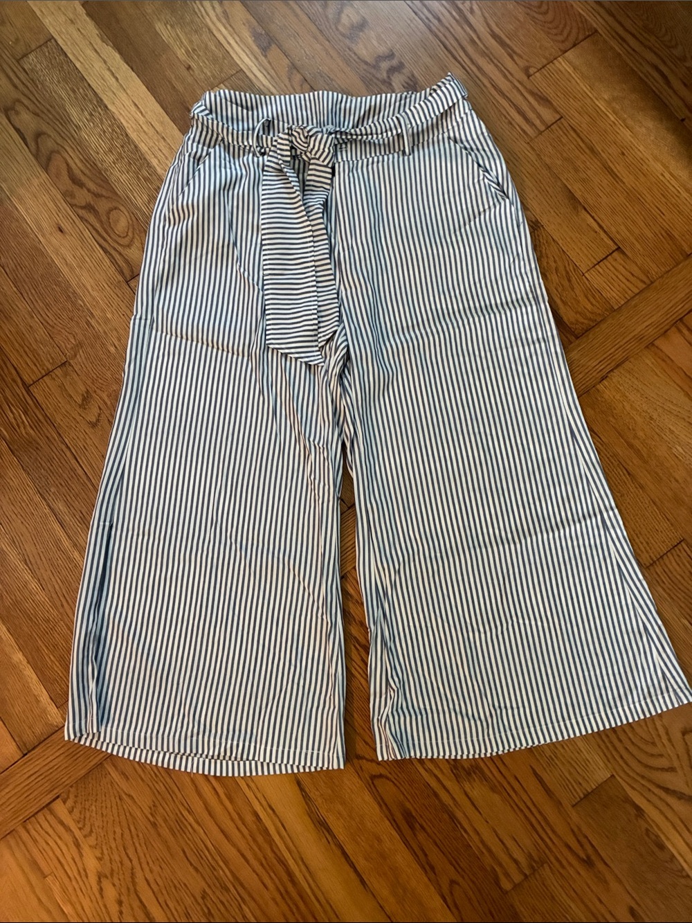 Jack by BB Dakota Navy and White Striped Tie-Waist Wide Leg Crop Pants